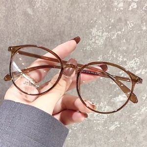 🔥Cc.👍New fashion trendy products blue light protection ultra-light plain glasses blue light protection radiation protection myopia glasses for men and women