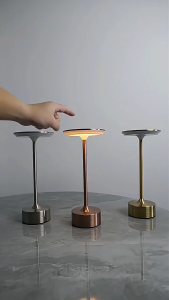Rechargeable LED Metal Table Lamp 3 Color Adjustable Brightness Touch Sensor Night Light， Wireless Night Light for Bedroom Restaurant Cafe Hotel