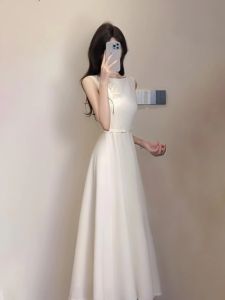 QFN | Elegant Sleeveless Maxi Dress