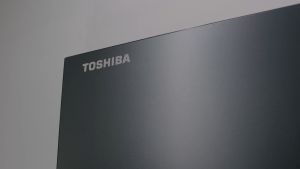 KULKAS SIDE BY SIDE TOSHIBA KAPASITAS 584 LITER GR-RS780WE-PMF / GRRS780WEPMF GARANSI RESMI (MEDAN)