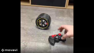 Mainan Remote Kontrol Unik Ban Berjalan RC Fly Wheel Bisa Berputar 360 Derajat Maju Mundur