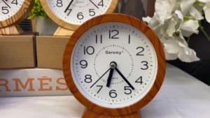 WOODEN STYLE TYPE COLOR ALARM CLOCK (WJ-1581)