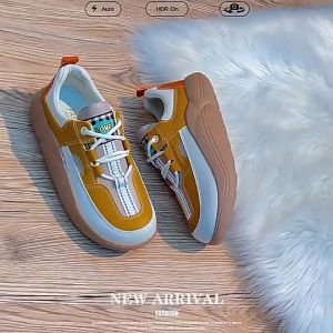 Sepatu Sneakers Wanita Casual Terbaru dan Trendy - 206