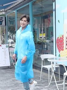 🔥 Adult and Kid Rain Coat🔥 EVA Material 🔥 Standard size 🔥 Waterproof 🔥 Reusable