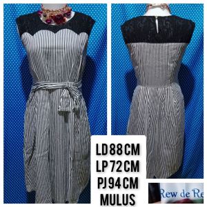 DRESS KATUN BRUKAT PUTIH SALUR(REW DE REW) 48
