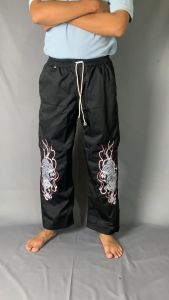 Celana Silat Komprang Hitam Panjang Motif Naga Bordir Pakaian Bela Diri | PANGSI SILAT BORDIR | CELANA SILAT FIGHTER | CAPOEIRA NAGA PANGSI SILAT BORDIR Beladiri PSHT Dewasa Dewasa C-81 OUTDOOR TEBAL BAHAN PREMIUM HALUS DAN NYAMAN BISA BAYAR DITEMPAT