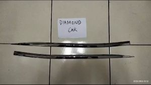 Lis kaca belakang chrome Agya Ayla 2023