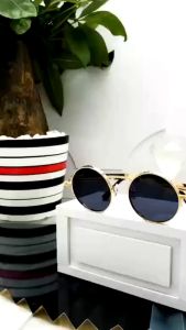 Kính tròn thầy bói kính đen tròn gọng kim loại xi vàng sang trọng kiểu dáng tròn đẳng cấp