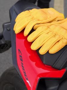 HEROBIKER | Motorcycle Gloves Summer Breathable Retro Leather Gloves Anti Drop Touch Screen Full Finger Gloves Motorcycle Equipment