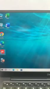 Laptop xách tay giá rẻ DELL XPS 13 9380  I5–8265U | Ram 8GB | SSD 256GB | 13.3″ HD | Card On Pin 90%