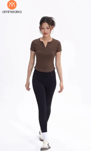 Áo thun thể thao nữ Ami Medea cổ V ôm dáng co giãn mềm mịn mặc tập gym yoga tennis pickleball 1367