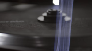 Pioneer DJ PLX-CRSS12 Professional direct drive turntable with DVS control (black) | The worlds first turntable that supports both analog record playback and tone-arm-free DVS control making it the ultimate deck for DJs who want to maximize