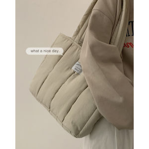 Fall and Winter down Bag Female New New Arrival Tide Fashion Quilted Tote Bag Student Class Large Capacity Commuter Bag