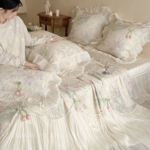 Lace French Design Soft & Cooling Bedding Four-piece Set
