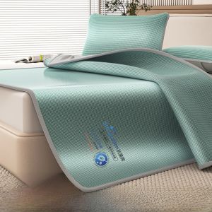 Ice Silk Cool Mat Bed Canopy Summer Cooling Sensation Bed Sheet Dormitory New Model 2025 Washable 180x200 Comforter Cover