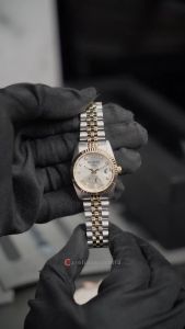 Jam Tangan Wanita Bonia B10873-2117 Tiamo Silver Dial Dual Tone Stainless Steel Band