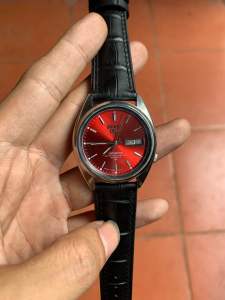 Seiko 5 Red Dial Original Seiko Movement Caliber 7009