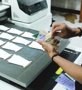 Plakat Akrilik Custom Plakat Custom Print UV