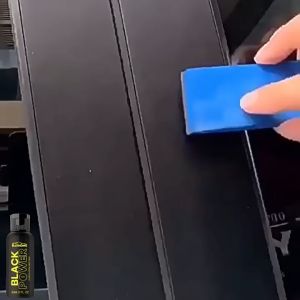 น้ำยาตกแต่งพลาสติก ทำให้พลาสติกดูเงา ไม่ดูเก่า เช็ดยางได้ ทำให้ยางดูเงา