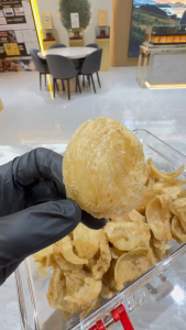 Semi Dry Picked Triangular Golden Bird Nest - Great gift for birds nests. Golden Bird Nest · Artificial Picking · No Bleaching · No Brushing Glue