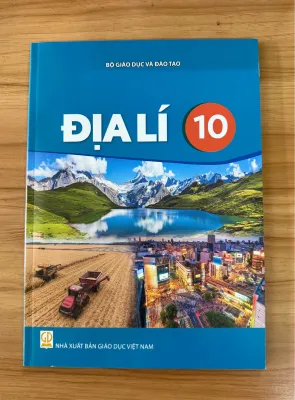 Sách giáo khoa Địa Lí 10- Kết Nối Tri Thức Với Cuộc Sống (Kèm nilon bọc sách nhãn tên)