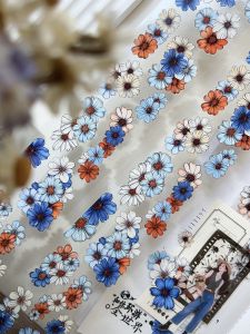 Băng Keo Dán Sổ Tay Họa Tiết Hoa Nhiều Màu Creative Cultural Three-color Cold Warm Small Flower All-match PET Cutting Mold