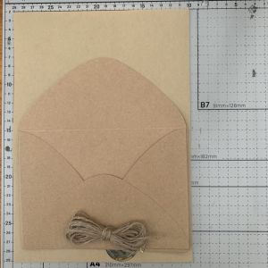 ชุดกระดาษโน๊ตและซองหนังสือเขียนด้วยมือพร้อมเชือกไผ่ ลายสีพื้น กระดาษโน๊ต ของขวัญวันเกิด ของขวัญวันวาเลนไทน์ กระดาษโน๊ตสีพื้น