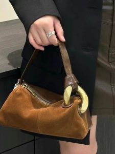 Retro Matte Small Bag Womens 2025 New Luxury Unique High-End Feel Underarm Pillow Bag Fashion Shoulder Bag Commute Handbag