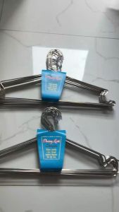 Bộ 10 móc treo quần áo inox cao cấp  Phương Linh có móc phụ có miếng cao su an toàn chống xướt chống gió chống rớt đồ mua 1 lần treo cả đời.