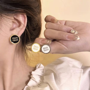 Fashion Angel Girl Hàn Quốc Thư M khuyên nụ Cho thời trang nữ phong cách tối giản bông tai kim loại Cho Sinh Viên Ins Món Quà Sinh Nhật