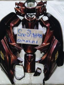 เปลือกมอเตอร์ไซร์รุ่นดรีมซุปเปอร์คัพ สีน้ำตาล มี13ชิ้น เปลือกงาน ABSงานประกอบสนิทสีสวยเคลือบเงาอย่างดีติดสติ๊กเกอร์ให้พร้อม