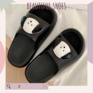 QDshop ฮอตฮิต รองเท้าแฟชัน ตัวนูนน้อง หมาสีขาว รองเท้าแบบสวมสี 4 สี พื้นเรียบๆ และมีผญพื้นนูญ่