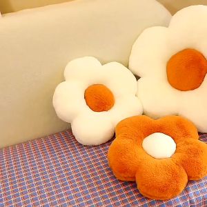 【READY STOCK】S/L Flower Pillow Sofa Cushion Cute Daisy Plush Toy Home Deco Kids Girl Birthday Gift Seat Pad Throw Bedroom