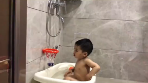 Đồ Chơi Bóng Rổ Mini Cho Bé Gắn Tường – Không Cần Khoan – Chơi Trong Nhà Tắm – Phát Triển Chiều Cao Mới Nhất 2025