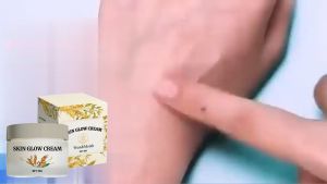 West&Month Skin Glow Cream ให้ความชุ่มชื้น กระจ่างใส ซ่อมแซมผิวหมองคล้ำ บำรุงผิว ปรับสีผิวให้สม่ำเสมอและกระจ่างใส 50g