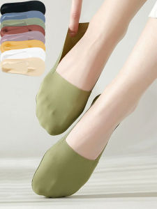 5 Pairs Women Short Socks Summer Casual Thin Bottom Non-slip Invisible Low Cut Ankle Socks Solid And Minimalist Socks