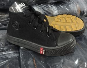 sepatu sekolah NB sol kuning ukuran 29-43