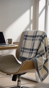 Blanket Fleece Spring and Autumn Lamb Wool Office Nap Shawl Blanket Wearable Blanket