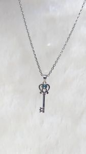 TOMEI Key Pendant White Gold 585/14K