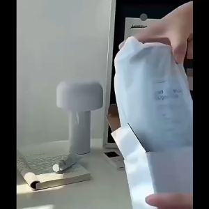 Tumbler Coffee Cup Stainless Steel Termos Viral Kapasitas 600ml FREE Sedotan