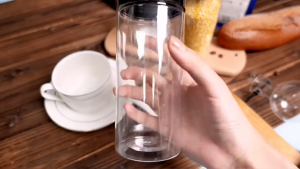 Transparent Spices Bottle Wholesale / Sugar Salt Pepper Shaker / Barbecue Seasoning Jars Condiment Bottle / Home Kitchen Powder Containers