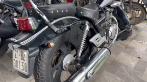 Cặp giá đỡ túi da hình ngôi sao Suzuki GZ150A bản dày