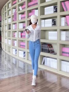Quần Jean Nữ Cạp Cao Màu Xanh Ôm Sát Kiểu Skinny Chất Liệu Co Giãn Kiểu Mom Jeans Quần Bút Chì Phong Cách Đường Phố Quần Bó Sát