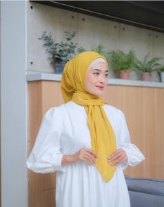 Hijab Paris Premium Segi Empat: Desain Hijab Modern & Stylish