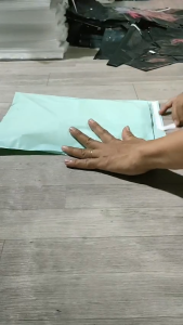 Túi Niêm Phong Gói Hàng Cao Cấp ( 1kg) 32 x 45cm - 1kg Premium Mailing / Shipping Bags 32 x 45cm