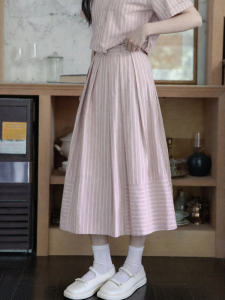 Slimming High Waist Striped A-Line Mini Skirt for Women Summer 2025 Pink Straight Cut Half Body Skirts Versatile Retro Style