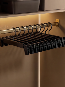 UKOBT | Non-slip Pants-specific Hanging Organizer Clip