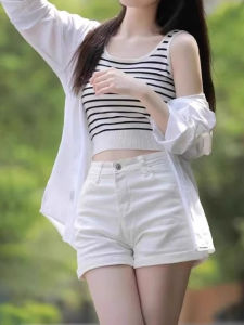 Quần Short Denim Cạp Cao Cho Nữ Mùa Hè 2025 Dáng Rộng Ôm Sát Quần Jeans Ống Đứng Màu Trắng Viền Đỏ Cạp Cao