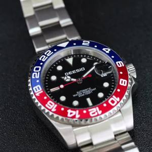 Deesio Casual Mens Automatic Mechanical Watch Calendar Date Display Luminous Night LightWater ResistantStainless Steel Case