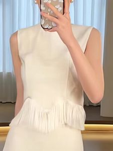 Elegant White Tassel Design Top Fashionable French Lady Style Sleeveless Summer New Arrival from Drunken Lotus Womens Clothing
